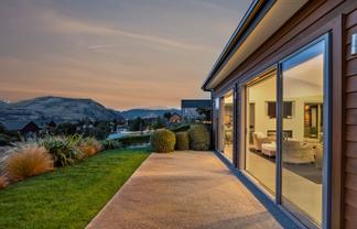 25 Mckellar Drive, Jacks Point