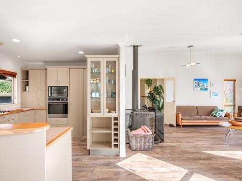8 Roger Guy Place, Welcome Bay