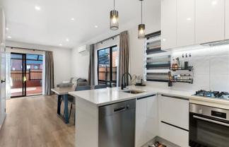 18 Treeline Lane, Flat Bush