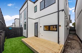 4/10 Vincent Street, Howick