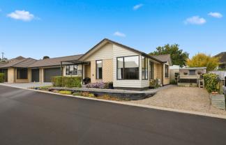 8 Black Rock Way, Paeroa