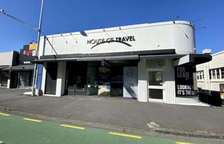 Newmarket Broadway – Prime Retail Opportunity
