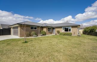 11 Phoenix Place, Cromwell