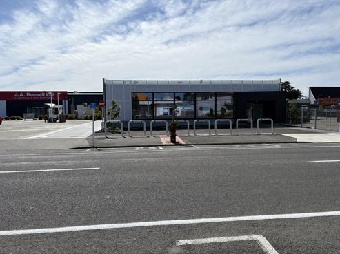 1004 Karamu Road North, Mayfair