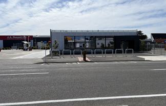 For lease | 1004 Karamu Road, Hastings