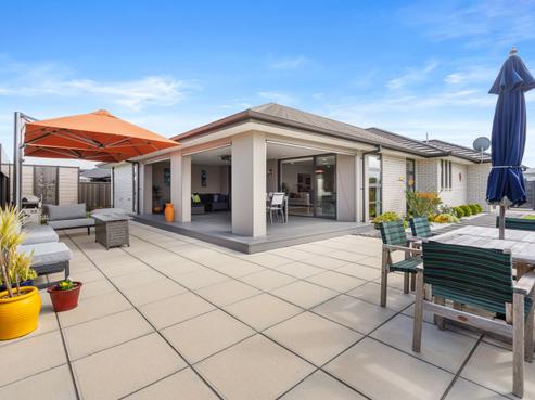 59 Stace Hopper Drive, One Tree Point