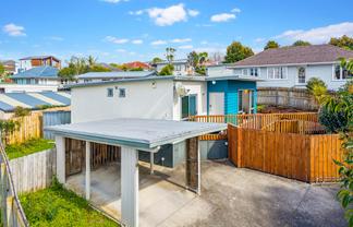 72 Kervil Avenue, Te Atatu Peninsula