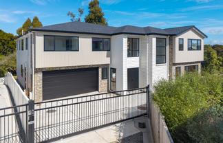 16 Hughs Way, Flat Bush