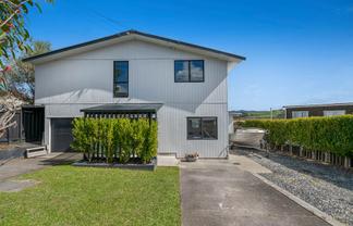 30 Foster Crescent, Snells Beach