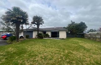 17 Brookesmith Drive, Waiuku