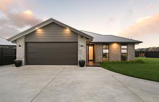 23 Tiaki Way, Cambridge