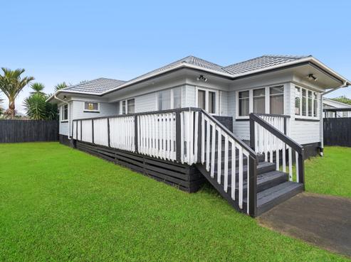 8B Frank Hewitt Street, Pukekohe