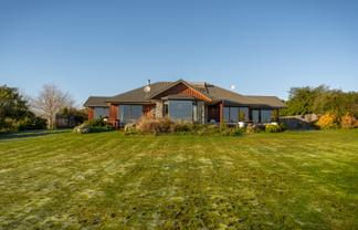 986 Rolling Ridges Road, Levels Valley