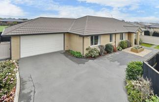 6 Wisteria Lane, Rangiora