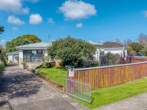 51 Clayton Avenue, Otara