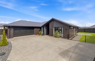 156 Shillingford Boulevard, Rolleston