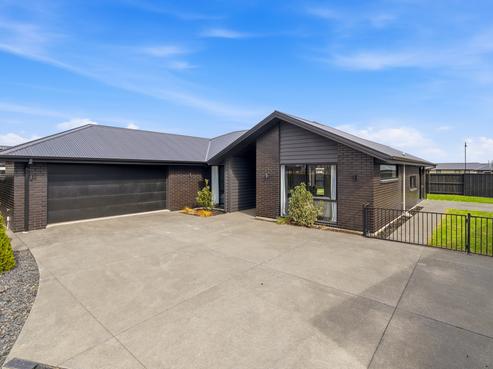 156 Shillingford Boulevard, Rolleston