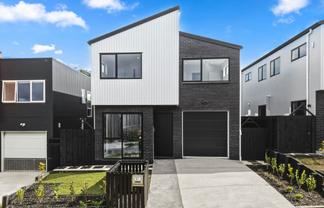 61 Picnic Point Road, Hobsonville
