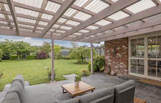 13 Oldham Place, Darfield