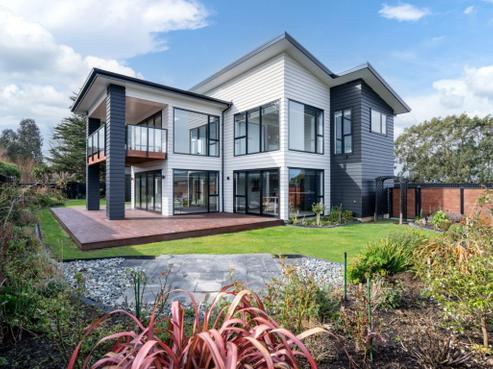 77 Richfield Drive, Waikiwi