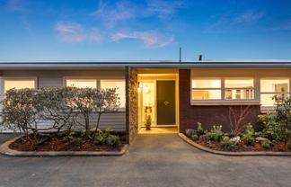 60 Pembroke Crescent, Glendowie