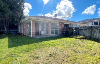 13 View Road, Papakura