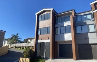 2 Harakoa Lane, Mount Roskill