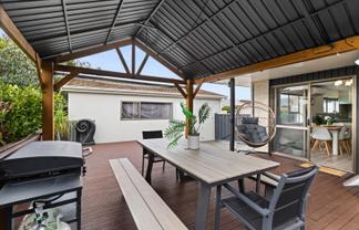 7 Ayto Way, Havelock North