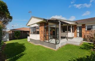 8B Shearman Grove, Tauranga