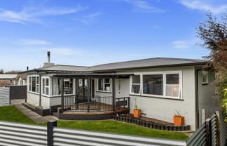 1305 Briggs Place, Mayfair