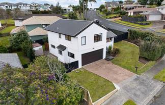 1/42 Lexington Drive, Botany Downs