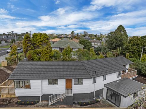 120 Flanshaw Road, Te Atatu South