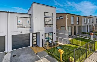 16 Toia Lane, Millwater