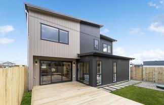 19 Taipahitini Road, Karaka
