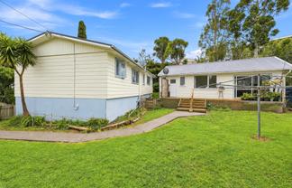 22 Karaka Street, Helensville