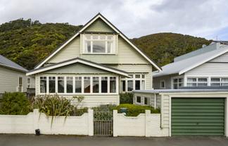 73 Marine Parade, Eastbourne