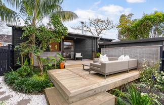 2/32 Alford Street, Waterview