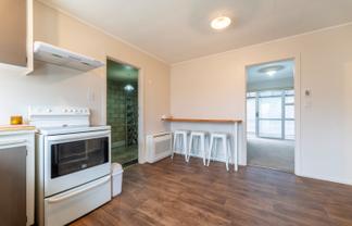 2/164 North Street, West End