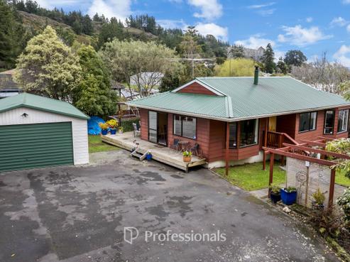11 Monarch Grove, Maoribank