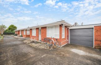 2/8 Akehurst Avenue, New Lynn