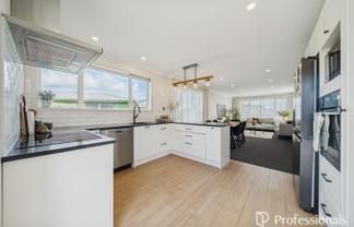 19 Turville Crescent, Newlands