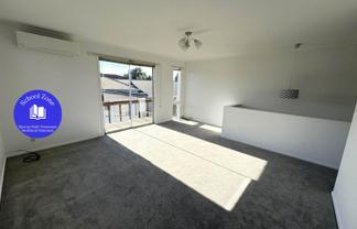 2/58 Clonbern Road, Remuera