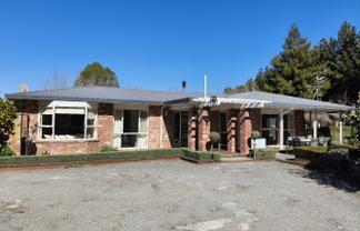 193 Bruces Road, Sefton