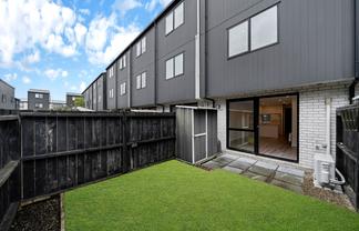 42 Ivy Nola Way, Henderson