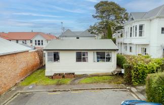 37 Carlyle Street, North Dunedin