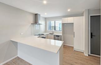 B/44 Marion Street, Silverstream