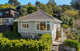 66A Balfour Street, Mornington