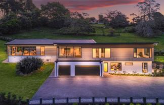 351 Upper Harbour Drive, Greenhithe