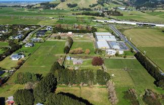 PAPAMOA DEVELOPMENT OPPORTUNITY
