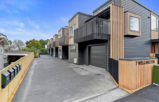 4/7 Wellington Street, Hamilton East